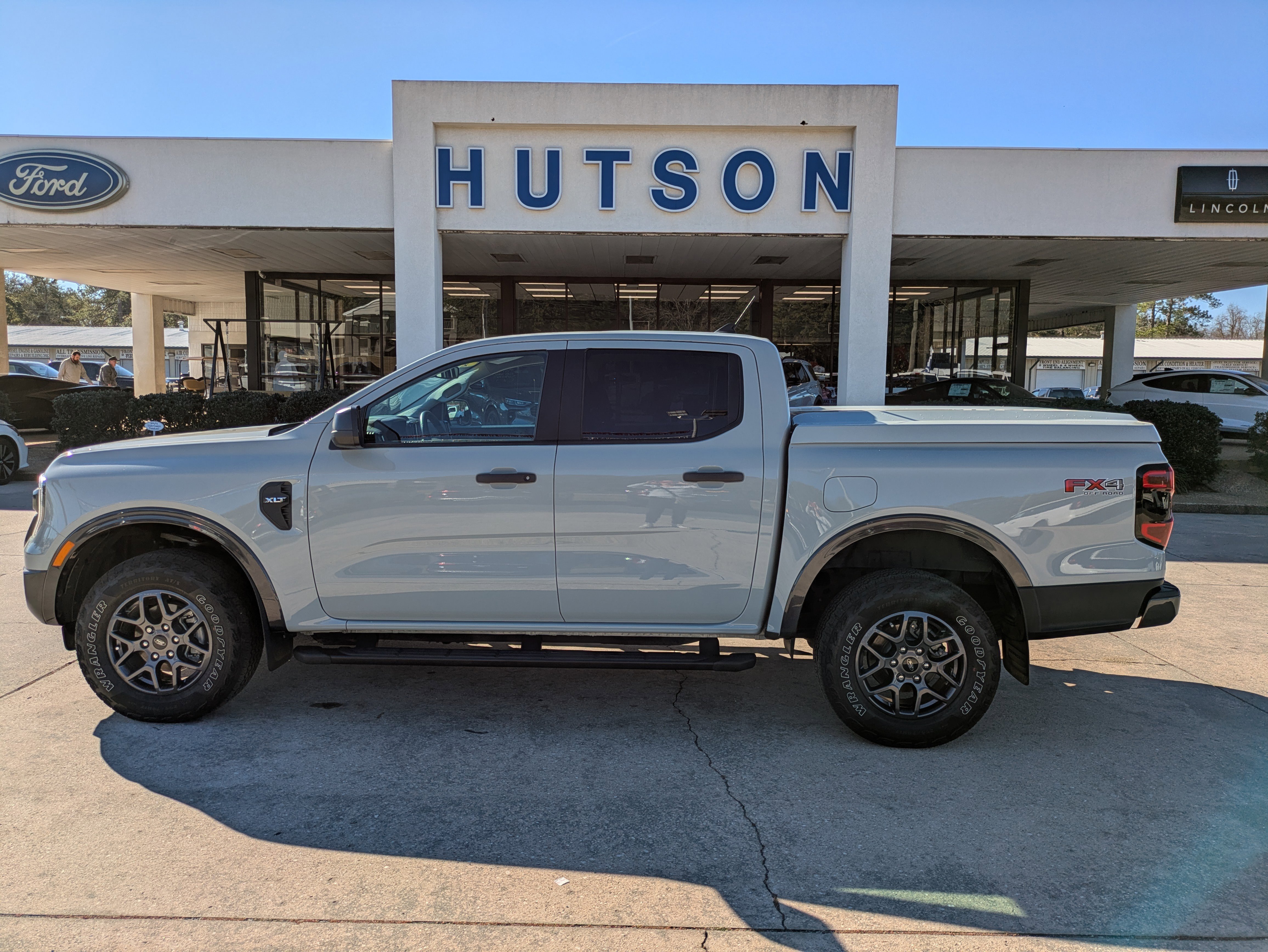 Used 2024 Ford Ranger XLT w/ FX4 Off-Road Package