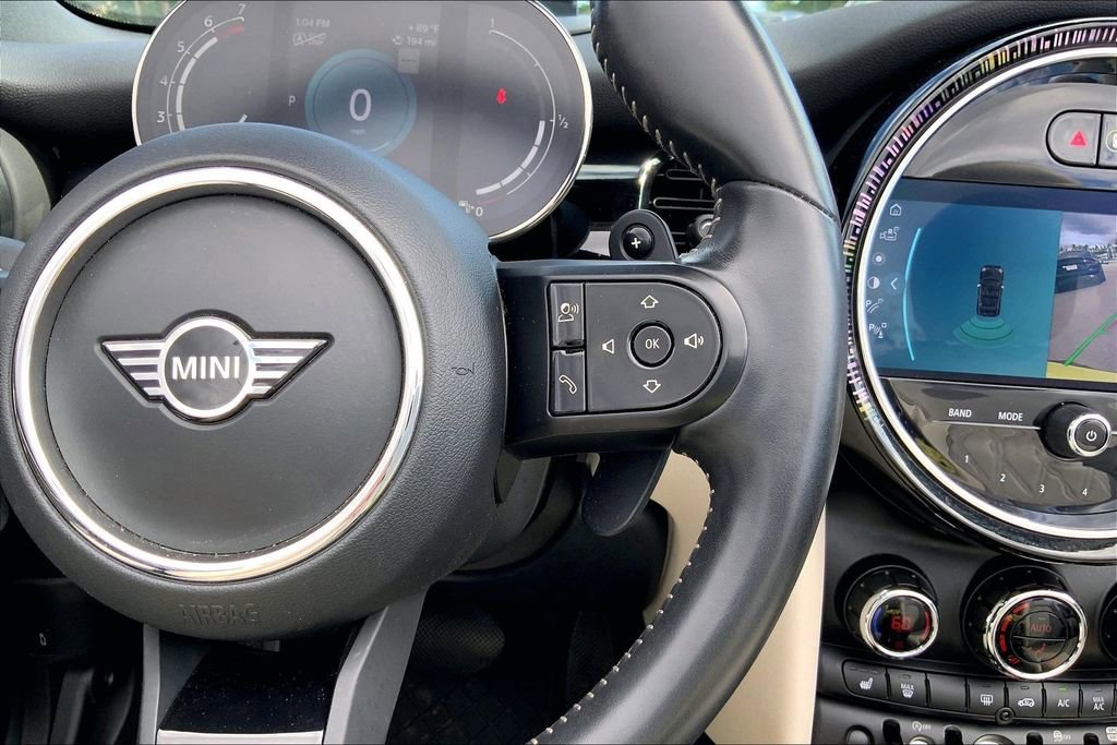 Used 2022 MINI Cooper S image 17