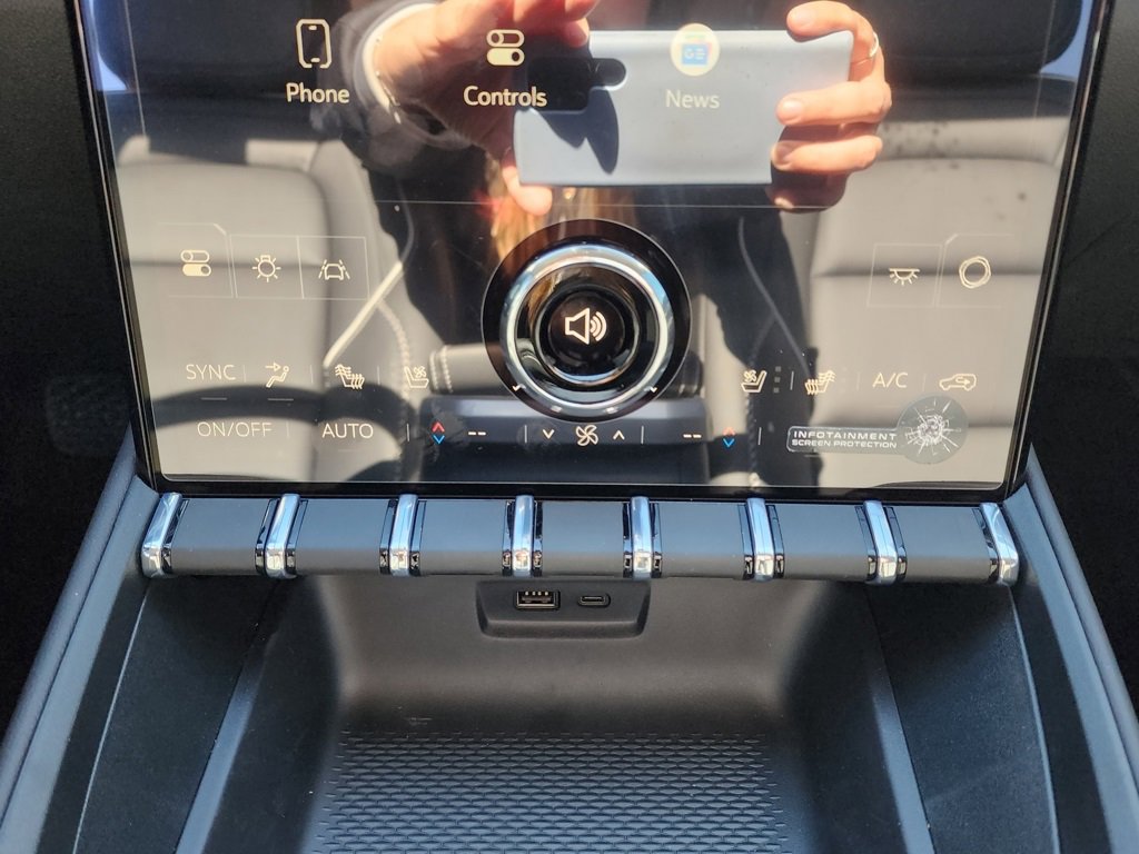 New 2026 GMC Terrain Denali image 30