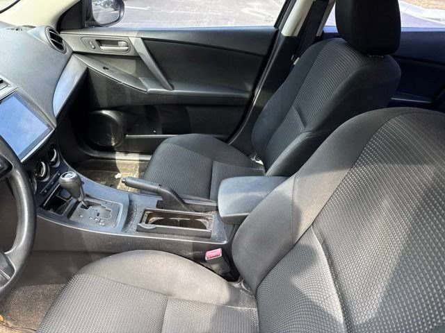 Used 2013 MAZDA MAZDA3 i Sport FWD image 9