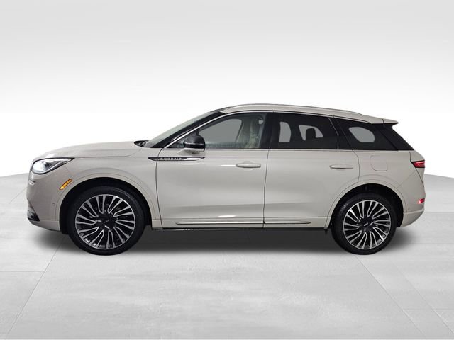 Used 2021 Lincoln Corsair Reserve w/ Equipment Group 201A image 4