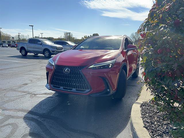 Used 2025 Lexus NX 350h AWD w/ Accessory Package (2T) image 4