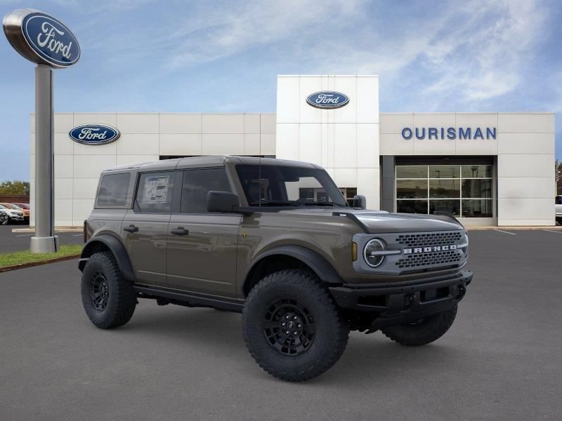 New 2026 Ford Bronco Badlands AWD/4WD image 1