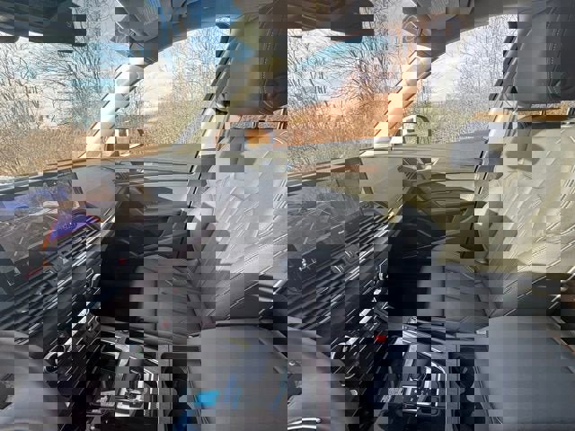 Used 2025 Audi Q5 e Premium Plus w/ Premium Plus Package image 26