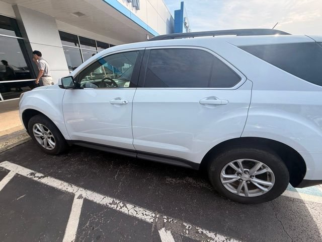 Used 2017 Chevrolet Equinox LT w/ Convenience Package AWD/4WD image 8