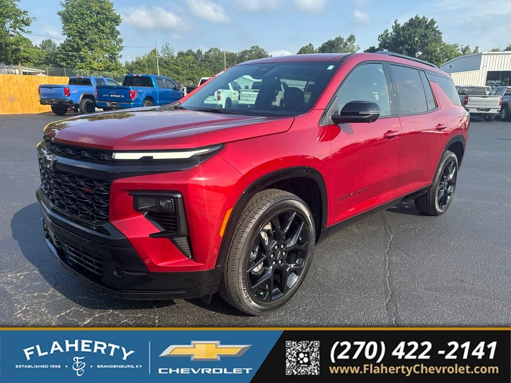 Used 2026 Chevrolet Traverse RS w/ LPO, Floor Liner Package AWD/4WD image 7