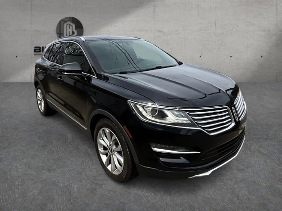 Used 2015 Lincoln MKC FWD w/ Equipment Group 101A Select image 3