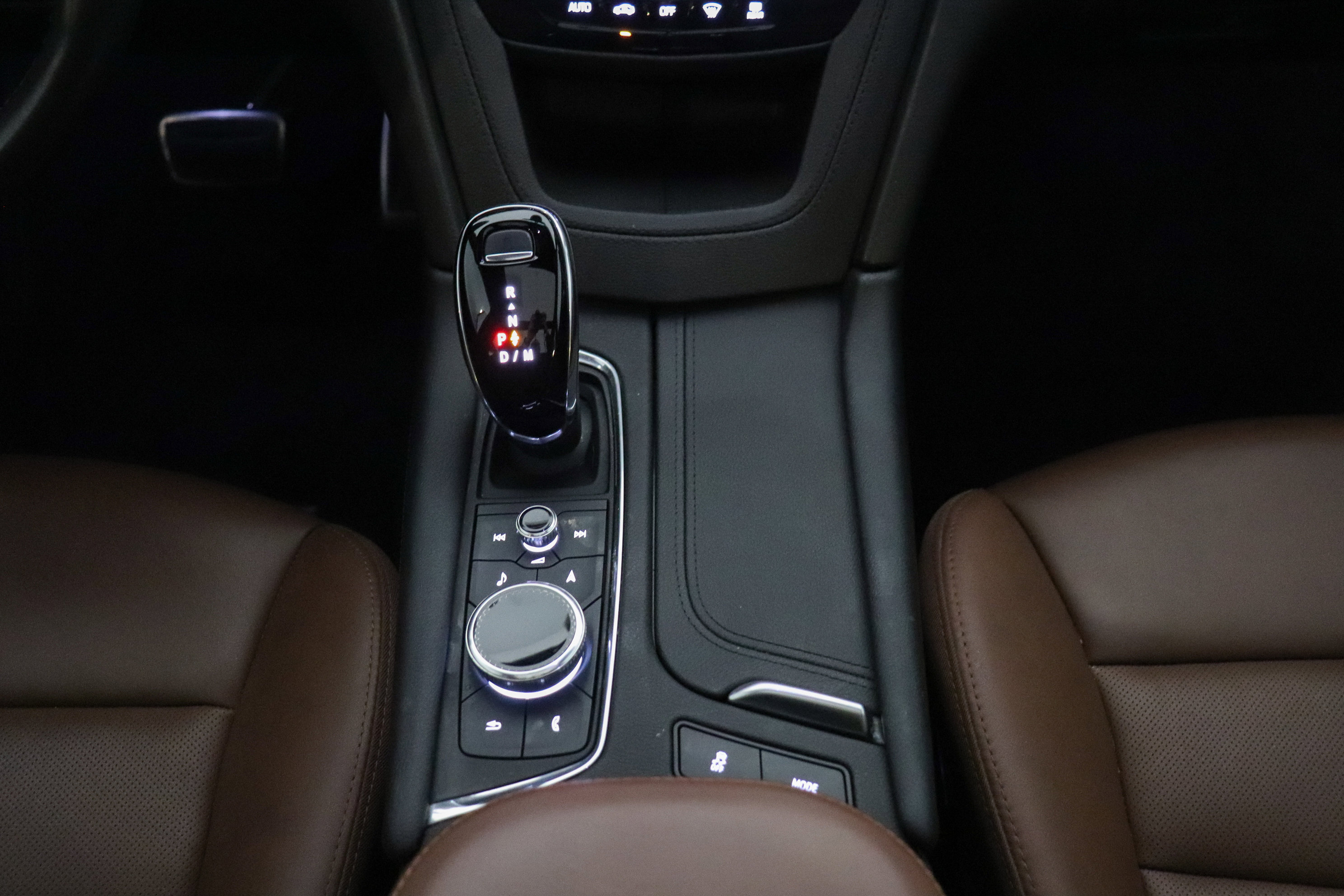 Used 2023 Cadillac XT5 Sportv w/ Technology Package image 27