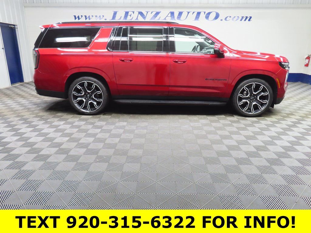 Used 2025 Chevrolet Suburban RST w/ Advanced Technology Package AWD/4WD image 2