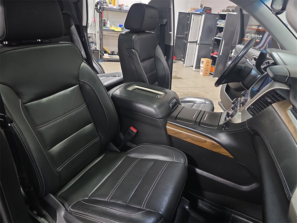 Certified 2019 GMC Yukon Denali w/ Open Road Package image 10