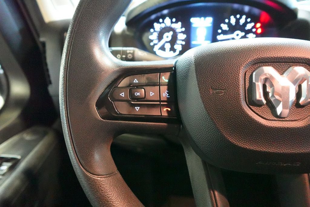 Used 2023 RAM ProMaster 2500 FWD image 9