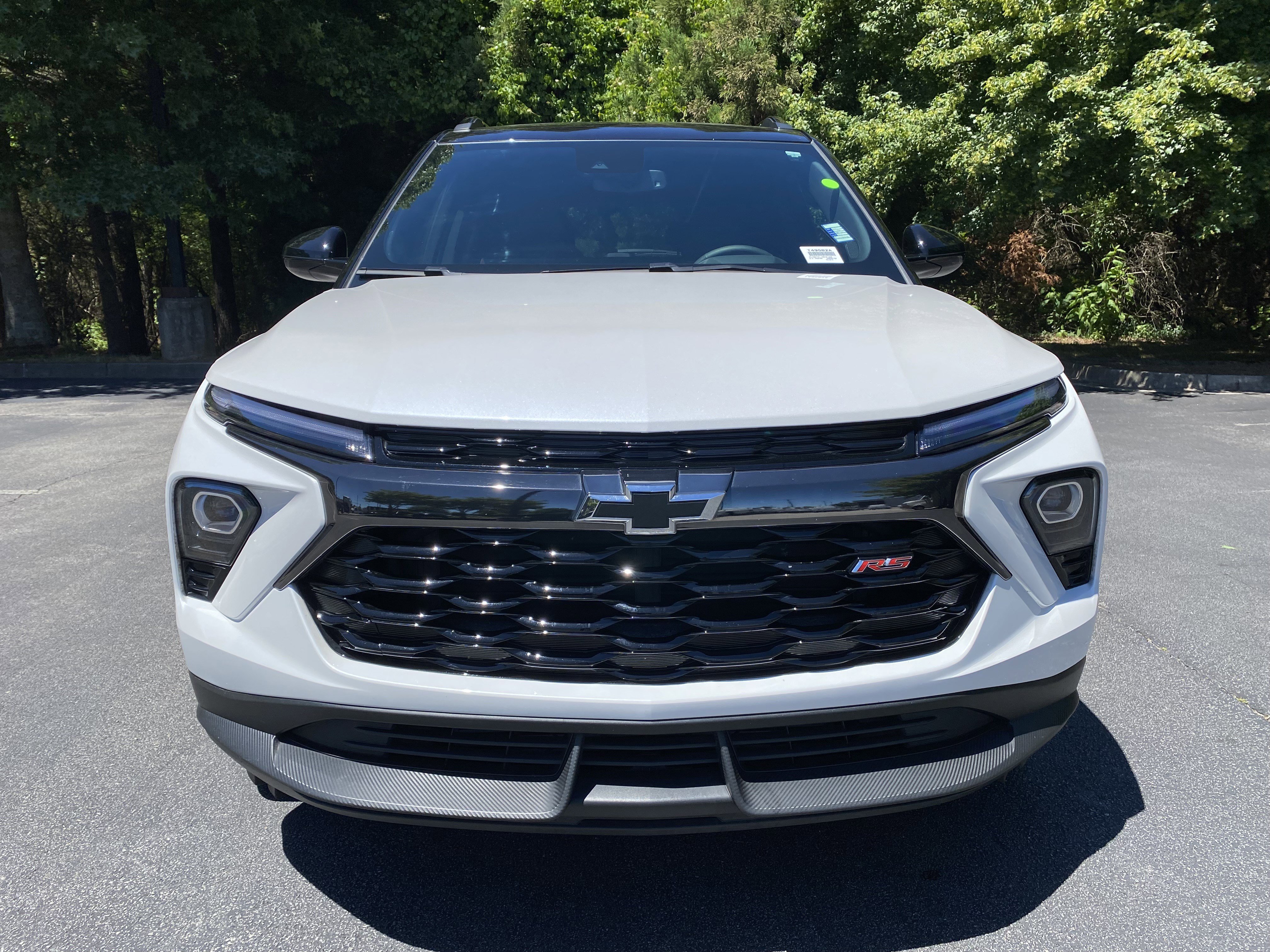 Used 2025 Chevrolet TrailBlazer RS w/ Convenience Package FWD image 3