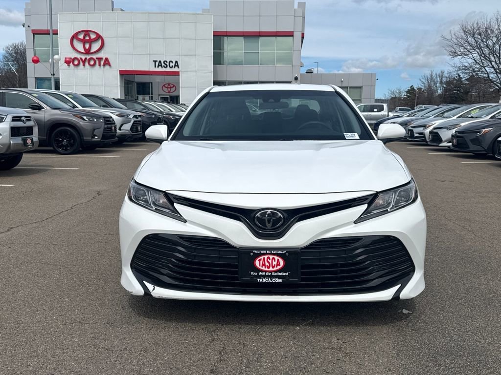Used 2018 Toyota Camry LE video 2