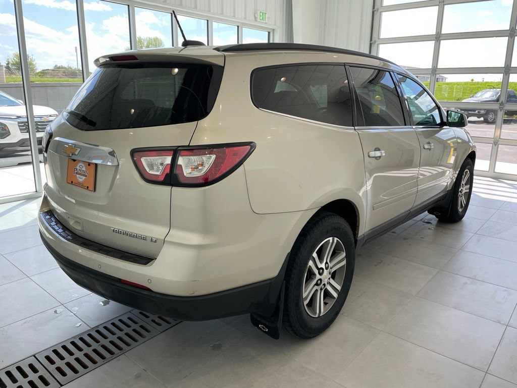 Used 2016 Chevrolet Traverse LT AWD/4WD image 5