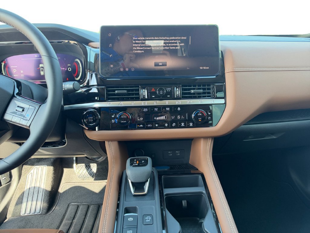 New 2026 Nissan Pathfinder Platinum AWD/4WD image 12