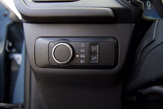 Certified 2025 Ford Escape ST-Line FWD image 17