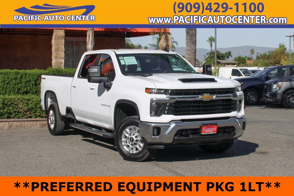 Used 2025 Chevrolet Silverado 2500 LT w/ Convenience Package image 1