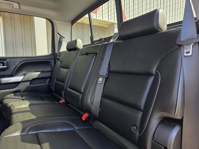 Used 2018 Chevrolet Silverado 1500 LTZ Z71 w/ Centennial Edition image 19