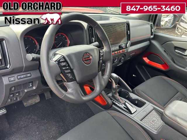 Used 2025 Nissan Frontier PRO-4X w/ Pro Convenience Package image 17