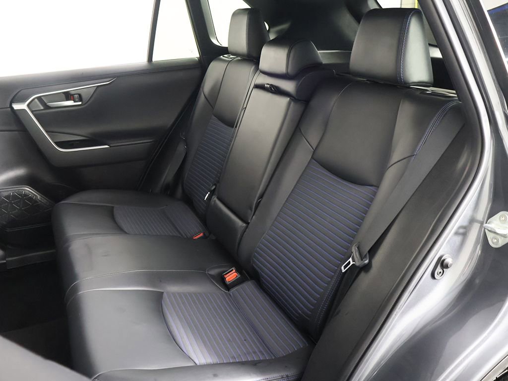 Used 2024 Toyota RAV4 XSE image 32
