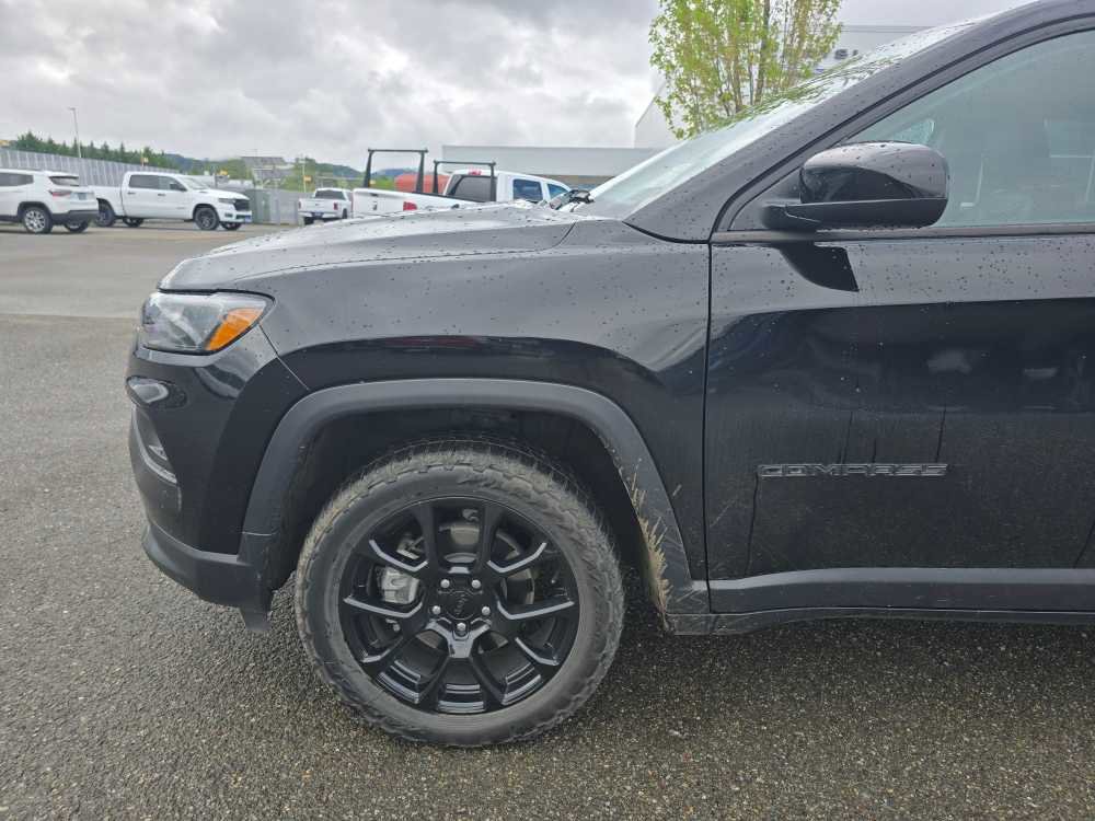 Used 2022 Jeep Compass Altitude image 6