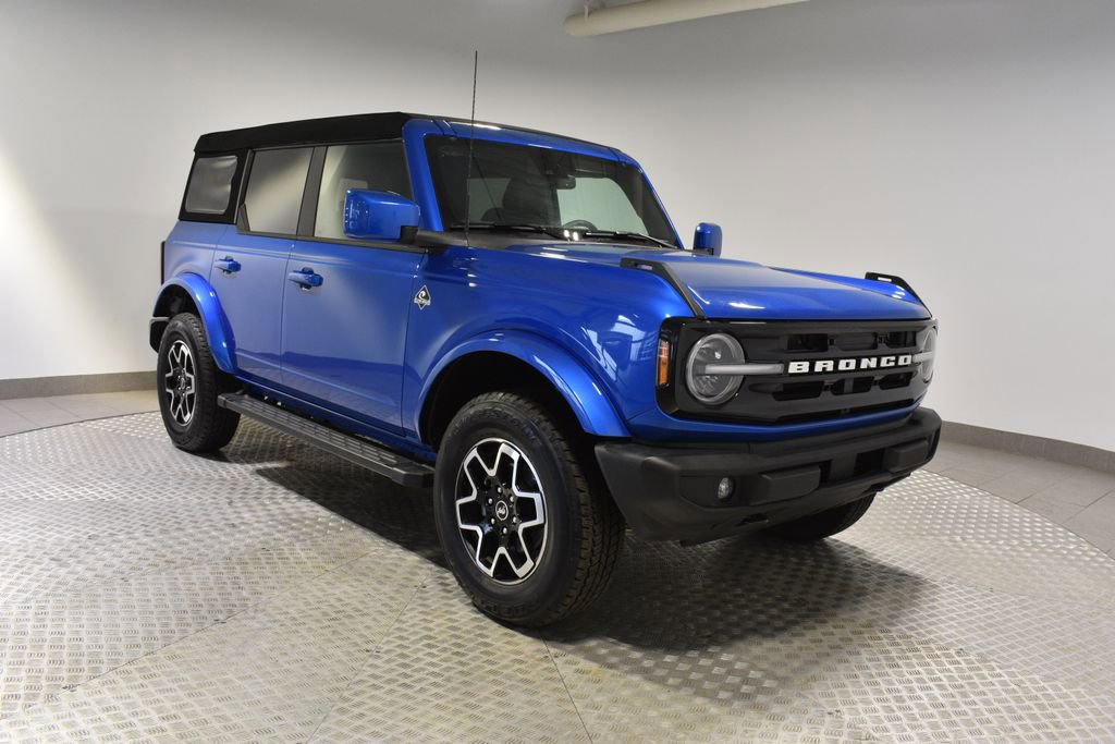 Used 2024 Ford Bronco Outer Banks image 7
