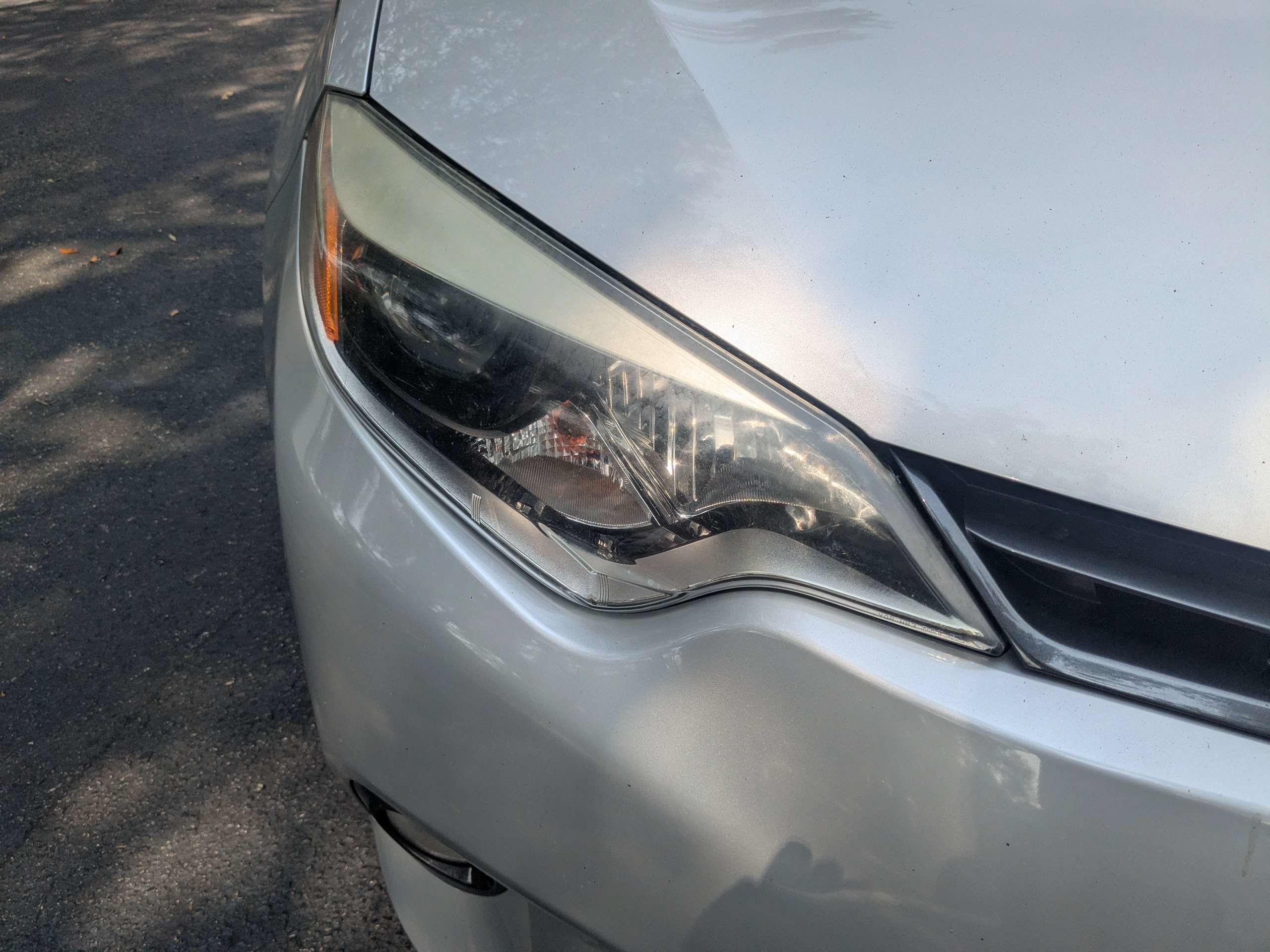 Used 2015 Toyota Corolla LE FWD image 10
