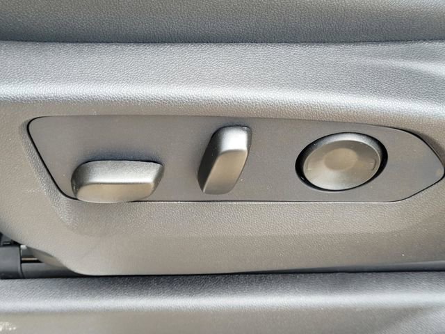New 2026 GMC Sierra 1500 SLT AWD/4WD image 23