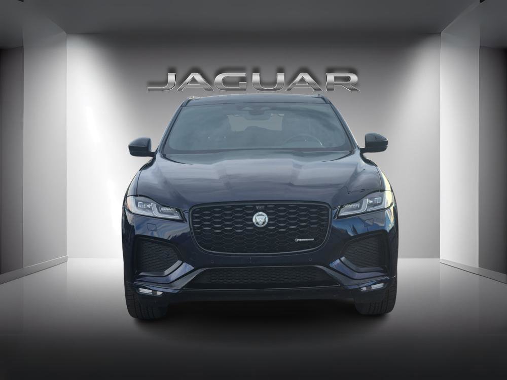 Used 2024 Jaguar F-PACE R-Dynamic S image 6