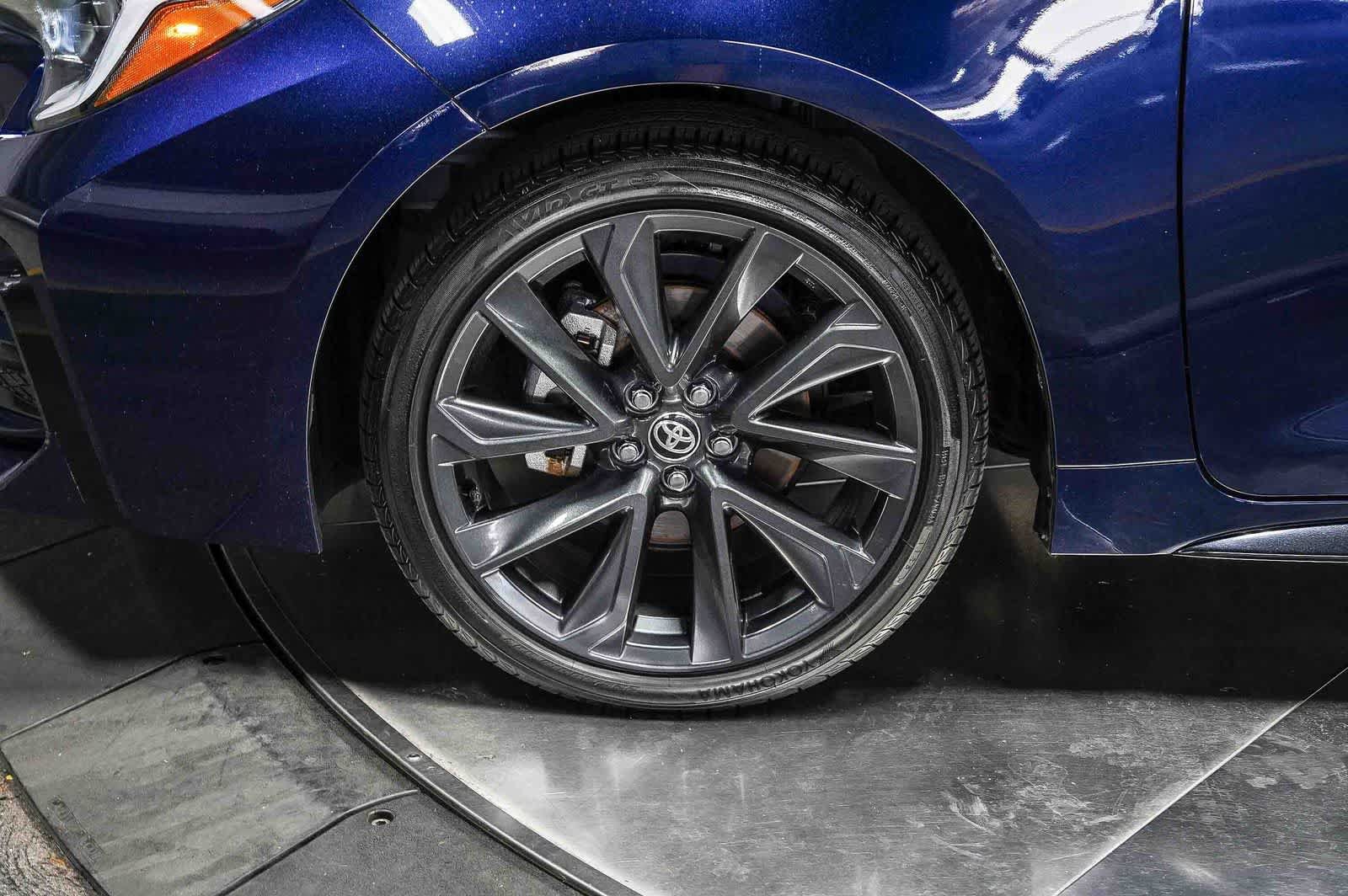 Certified 2025 Toyota Corolla SE w/ SE Premium Package FWD image 9