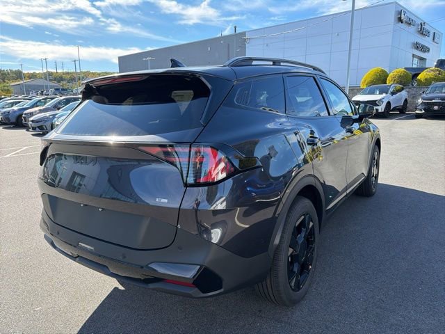 New 2026 Kia Sportage X-Line w/ X-Line Technology Package image 3