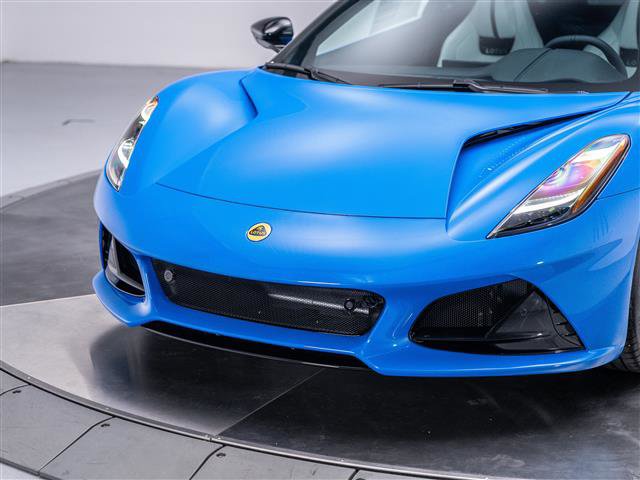 New 2025 Lotus Emira image 9
