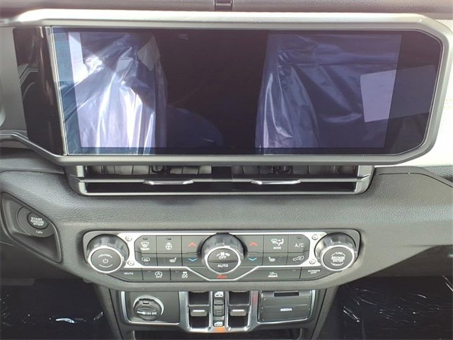 New 2026 Jeep Wrangler Sport S image 17