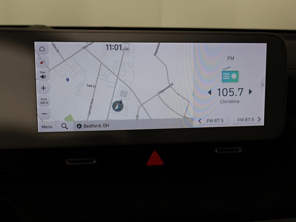 Used 2022 Hyundai Ioniq 5 Limited image 44