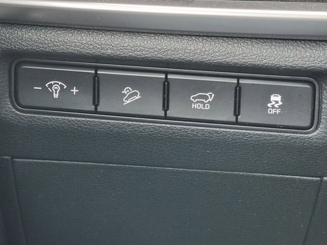 Used 2025 Kia Telluride S FWD image 9