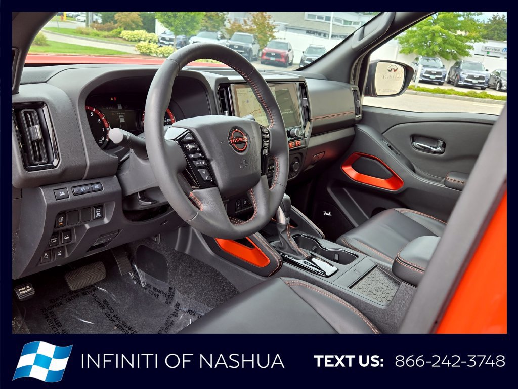 Used 2025 Nissan Frontier PRO-4X w/ Pro Premium Package AWD/4WD image 4