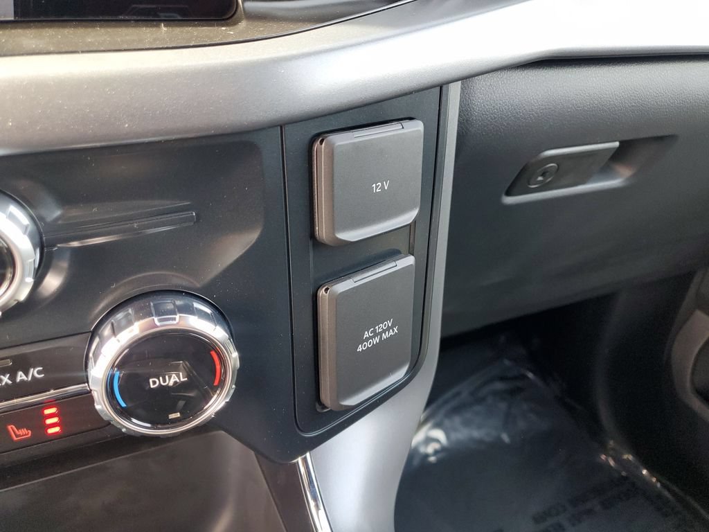 New 2026 Ford F150 XLT w/ Equipment Group 302A MID AWD/4WD image 31