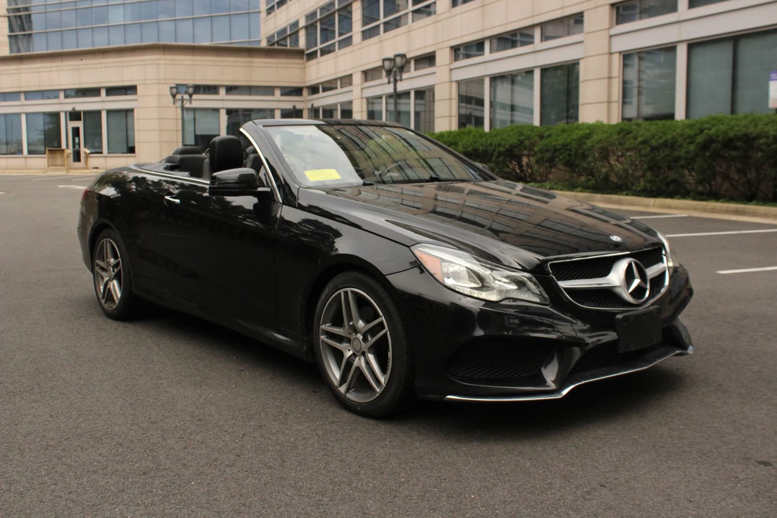 Used 2016 Mercedes-Benz E 400 Cabriolet image 1