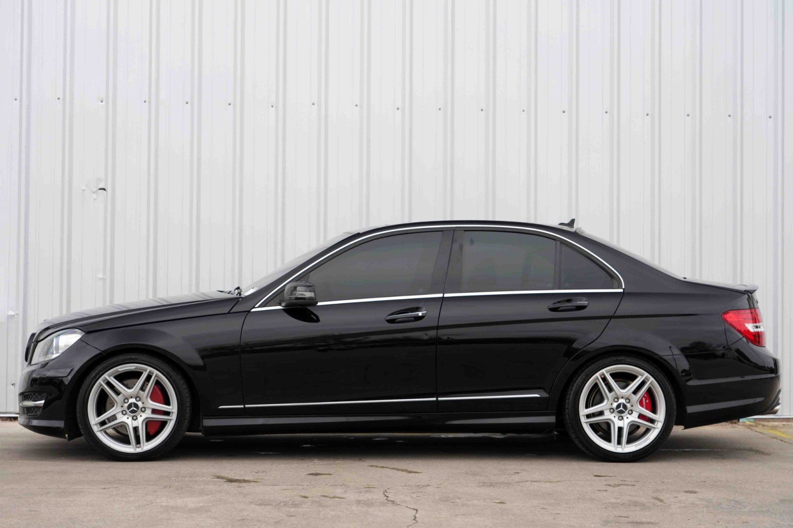 Used 2013 Mercedes-Benz C 350 Sport image 8