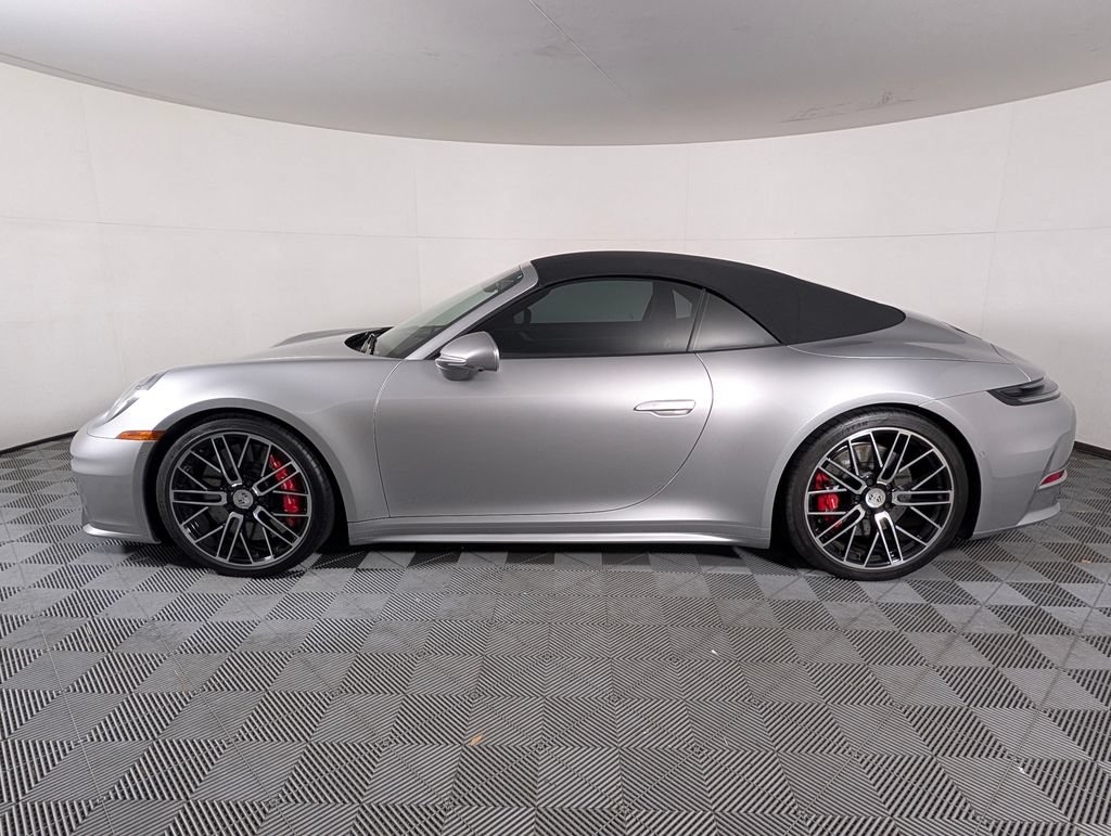 Certified 2026 Porsche 911 Carrera 4S AWD/4WD image 2