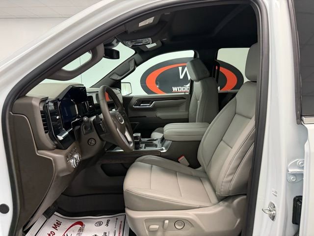 New 2026 GMC Sierra 1500 SLT w/ SLT Premium Plus Package image 8
