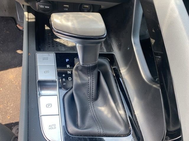 Used 2022 Hyundai Elantra SEL w/ Convenience Package FWD image 21