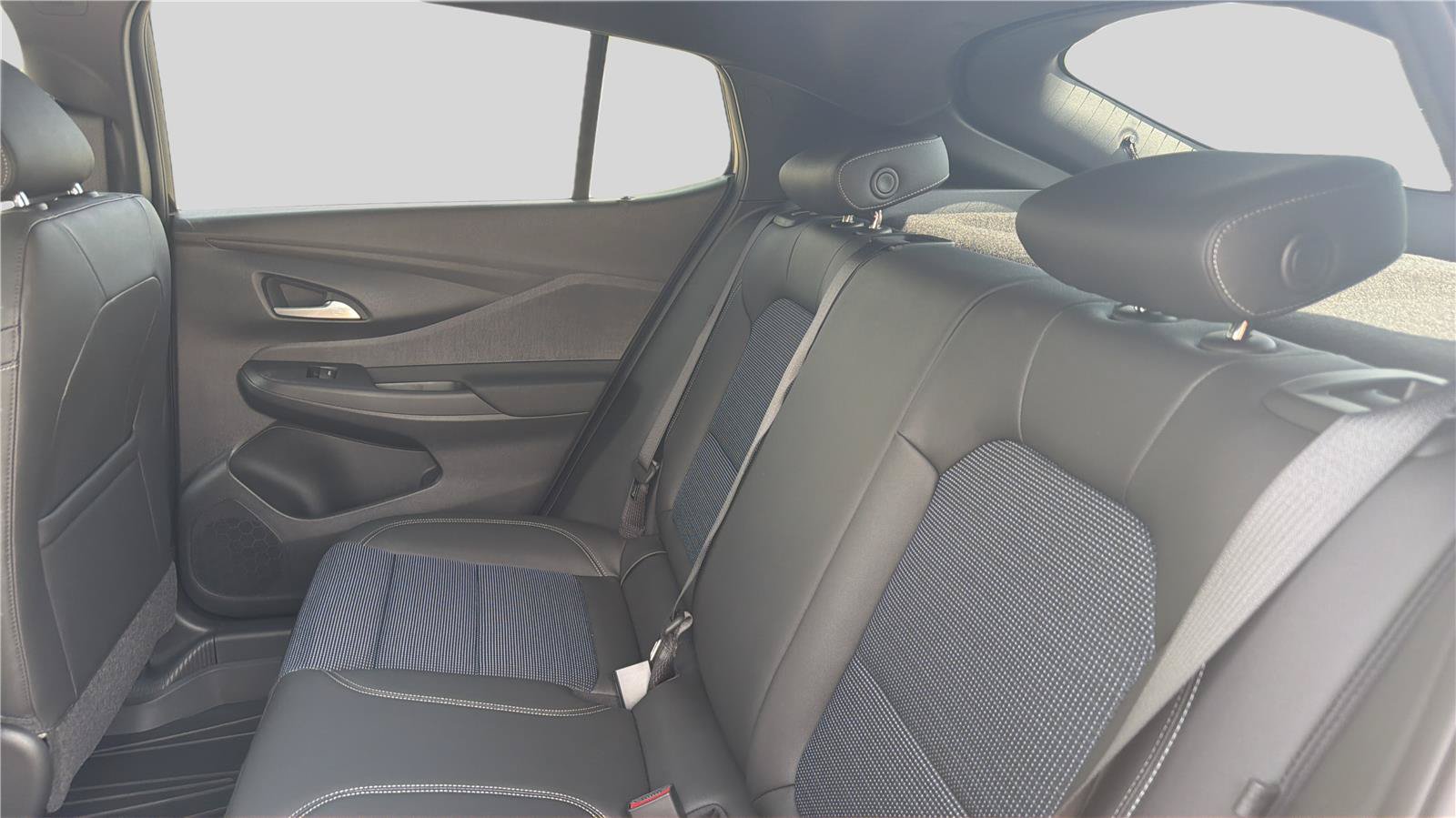 New 2026 Buick Envista Sport Touring w/ Convenience I Package FWD image 17