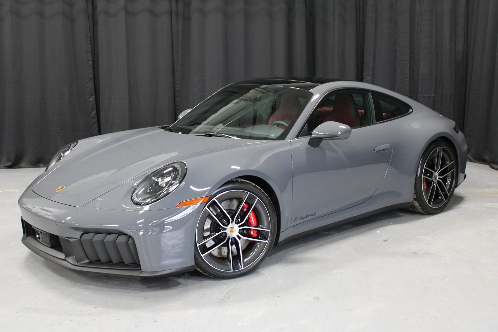 Used 2026 Porsche 911 Carrera 4 GTS image 1