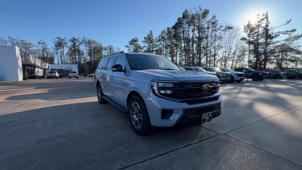 New 2026 Ford Expedition Max Active RWD image 8