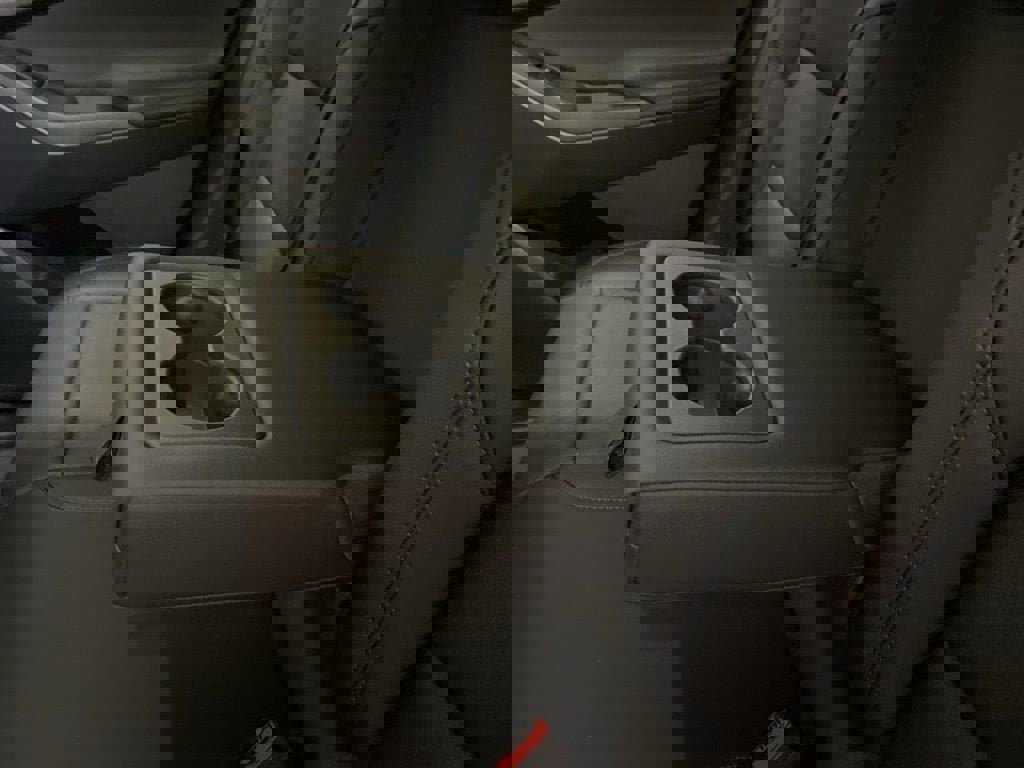 New 2026 Chevrolet Equinox LT w/ Convenience Package II image 29