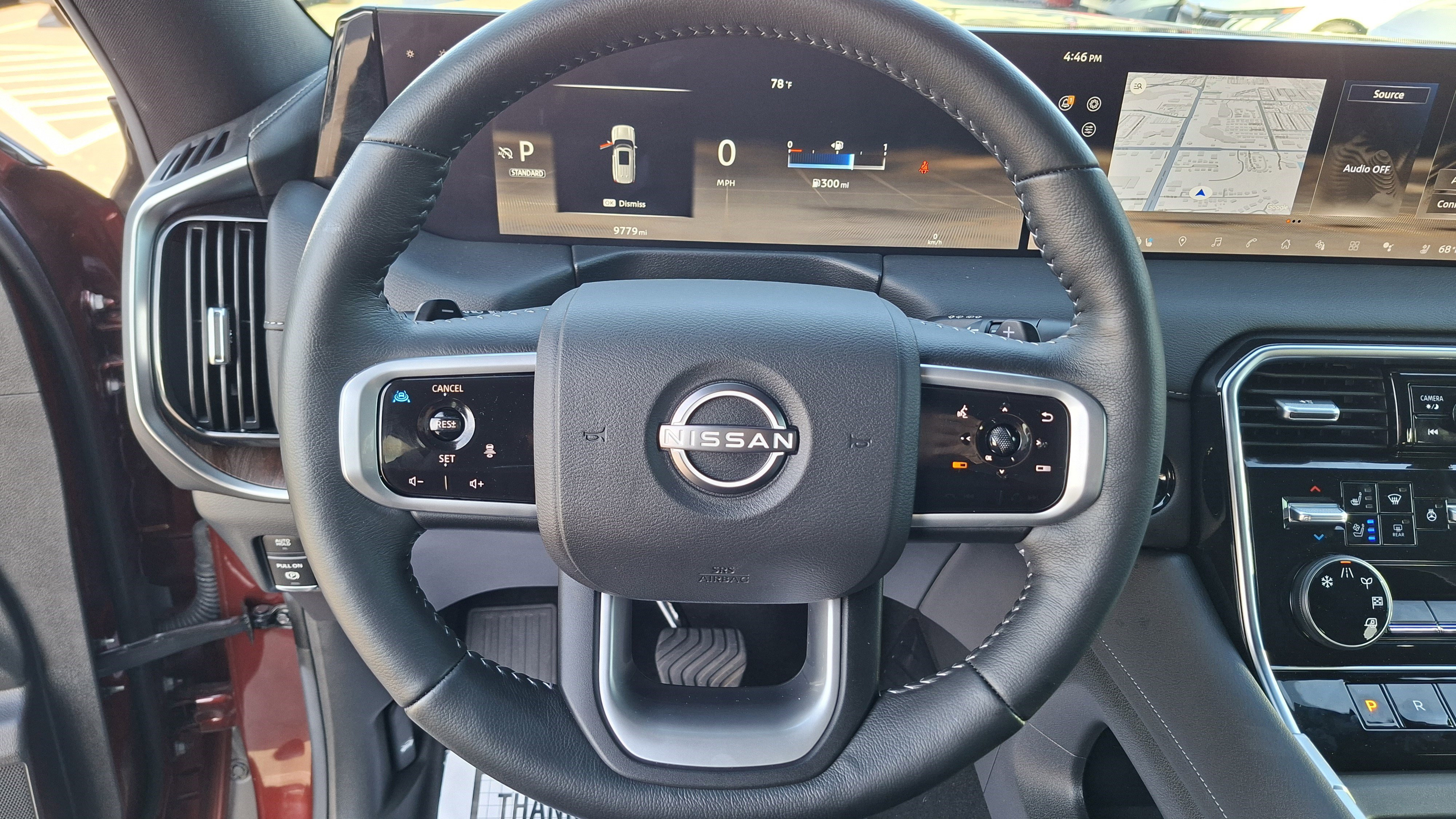 Certified 2025 Nissan Armada Platinum image 11