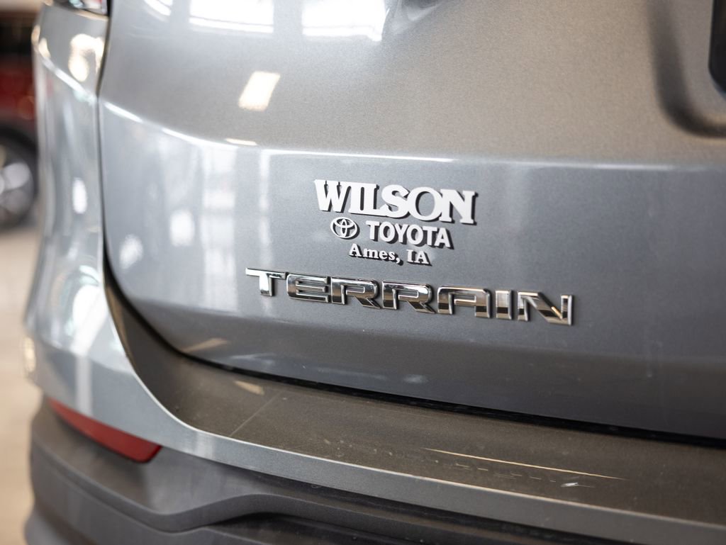 Used 2020 GMC Terrain SLE w/ Driver Convenience Package AWD/4WD image 8