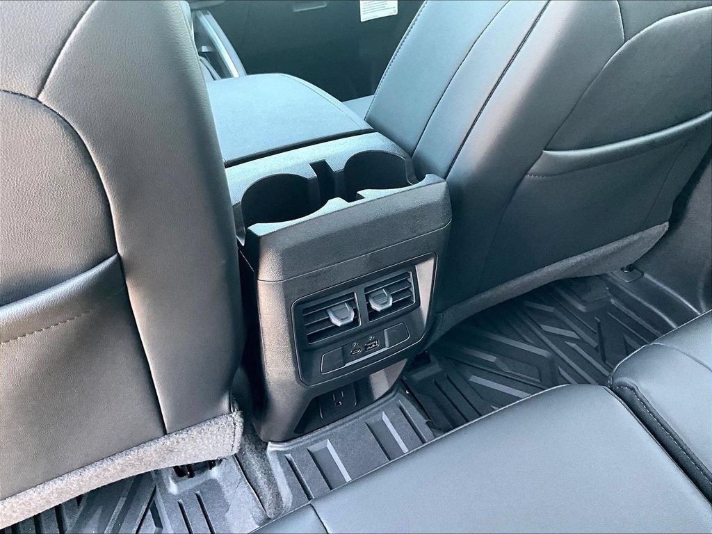 New 2026 Chevrolet Colorado LT w/ LT Convenience Package AWD/4WD image 13