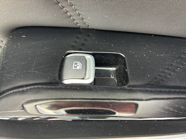 Used 2023 Kia Sorento SX FWD image 19